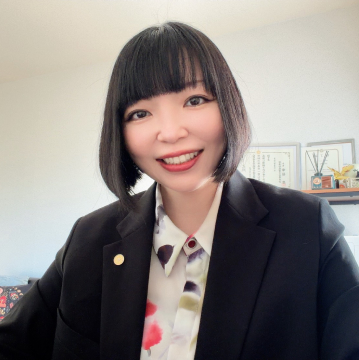行政書士 大川朋子の写真